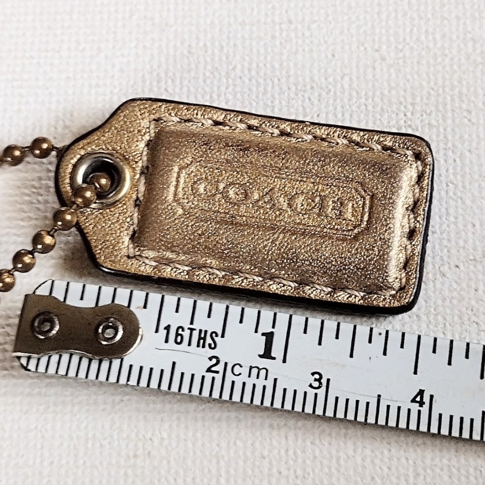 😍 1.5" Mini Y2K Coach Metallic Gold Leather Hang Tag Bag Fob Charm Keychain - Picture 4 of 4